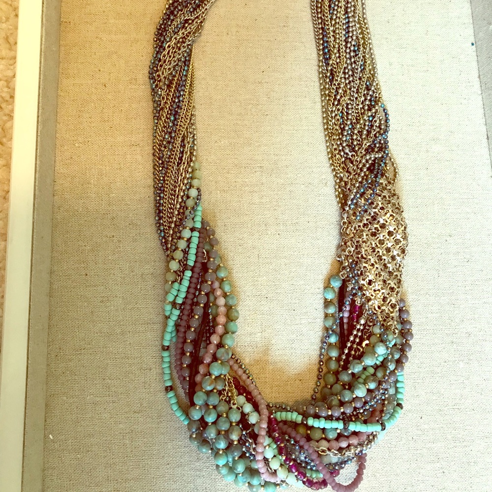 Stella & Dot Mae statement necklace